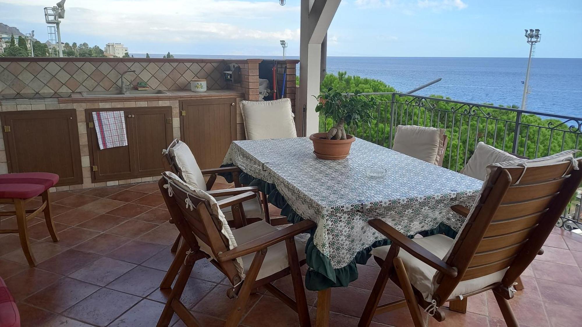 Le Spiagge Bed & Breakfast Letojanni Exterior photo